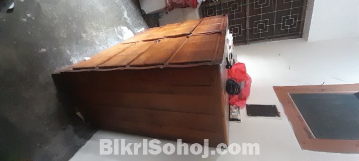 সেগুন কাঠের ওয়ারড্রব